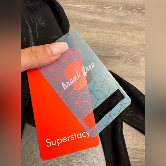 Women’s Superstacy Leggings in Medium, brand new, never worn - Picture 3 of 3